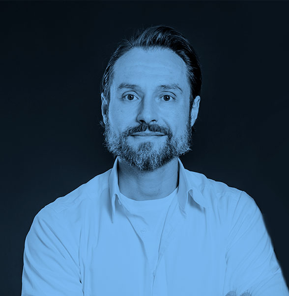 Valentin Bauer, Inhaber HMS Medizintechnik Bauer GmbH, berät persönlich zu Leasing und Finanzierung und Kauf von medizinischen Geräten und Ultraschalltechnik.